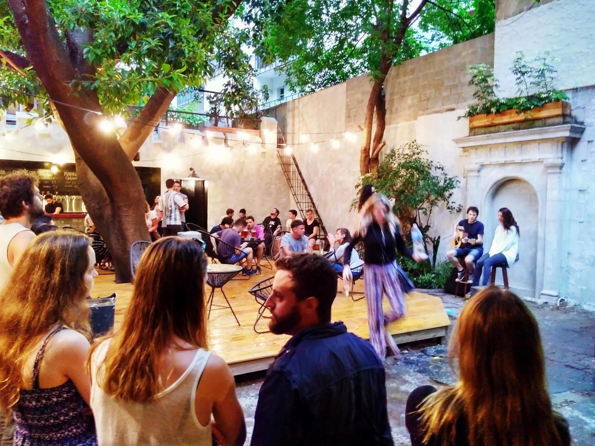 A Pousada Art Factory Beer Garden Buenos Aires Exterior foto